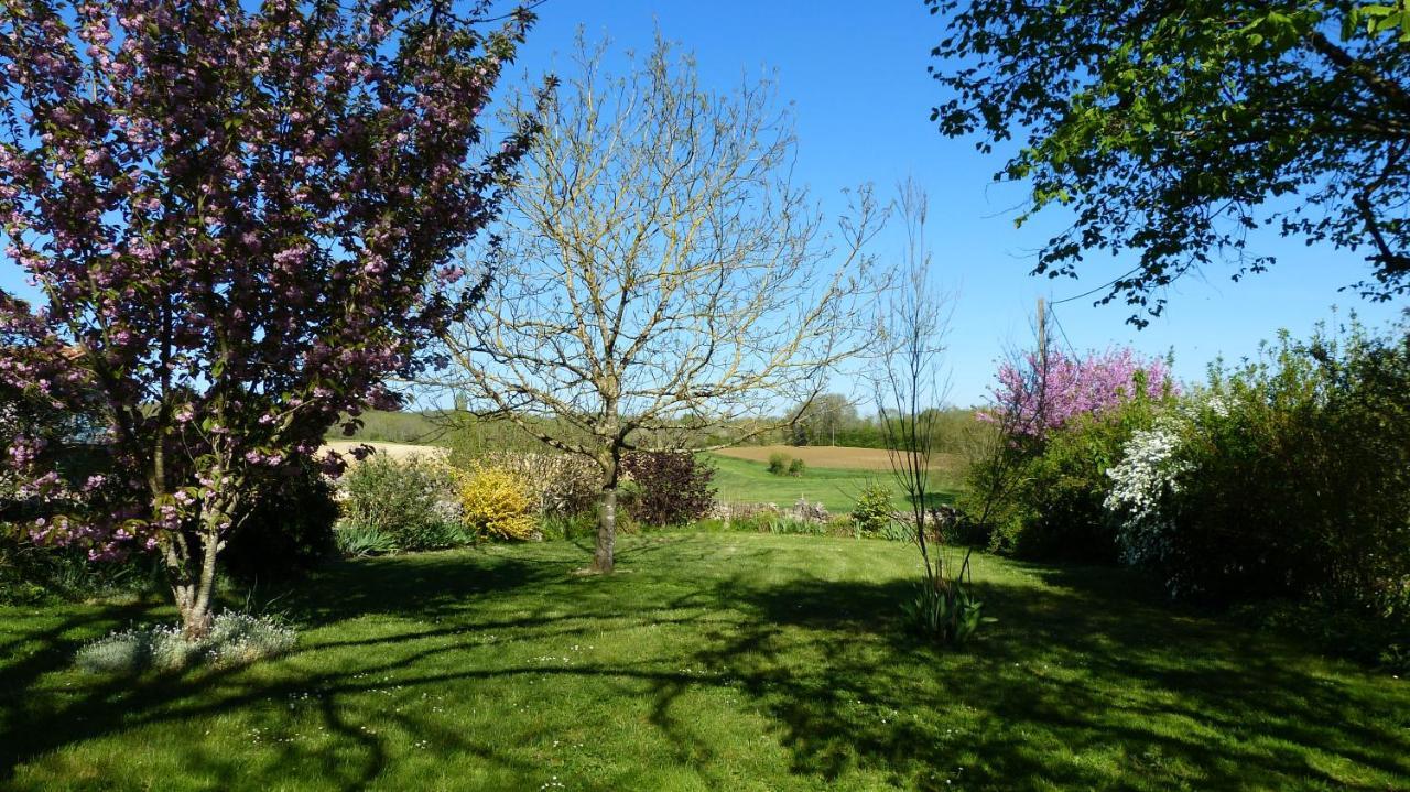 L'Echappee Belle Perigord Bed & Breakfast Cercles Exterior photo
